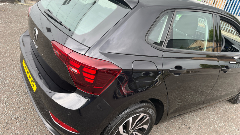 Volkswagen Polo 1.0 Life 5dr Petrol Hatchback